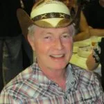 https://country-val-allier.com/wp-content/uploads/2020/05/Gilles.jpg