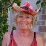 https://country-val-allier.com/wp-content/uploads/2022/05/Marlene.jpg
